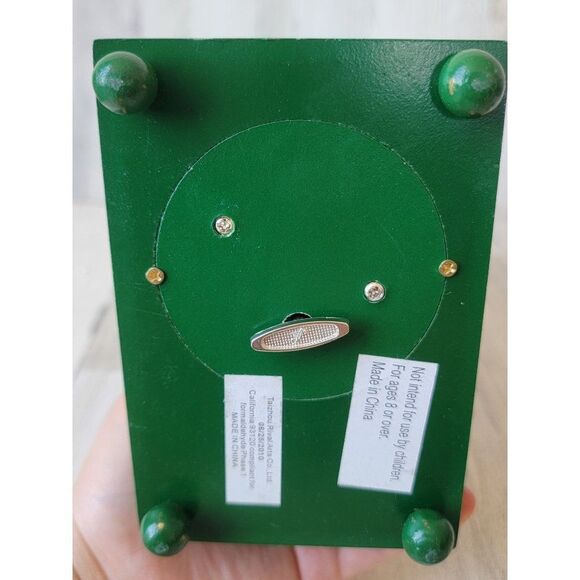 Wooden Nutcracker Prince King wind up musical xmas figure - Picture 12 of 12